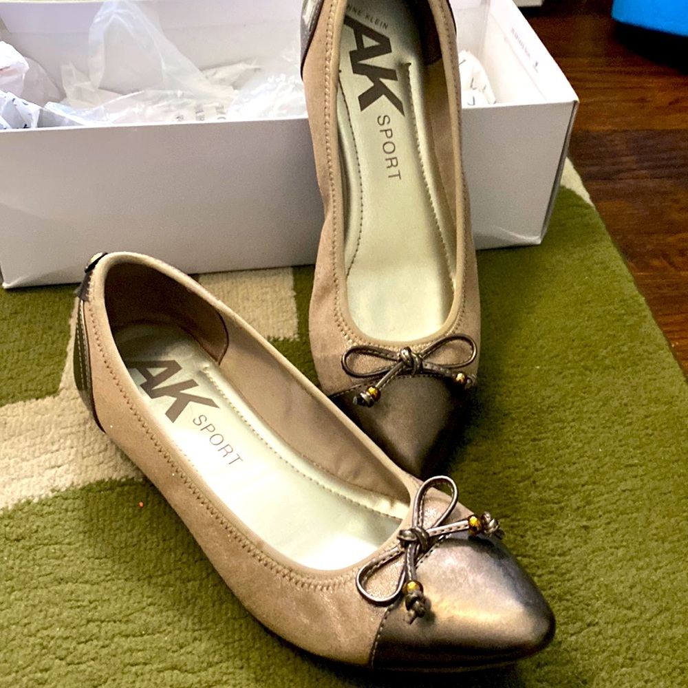 Anne Klein flats